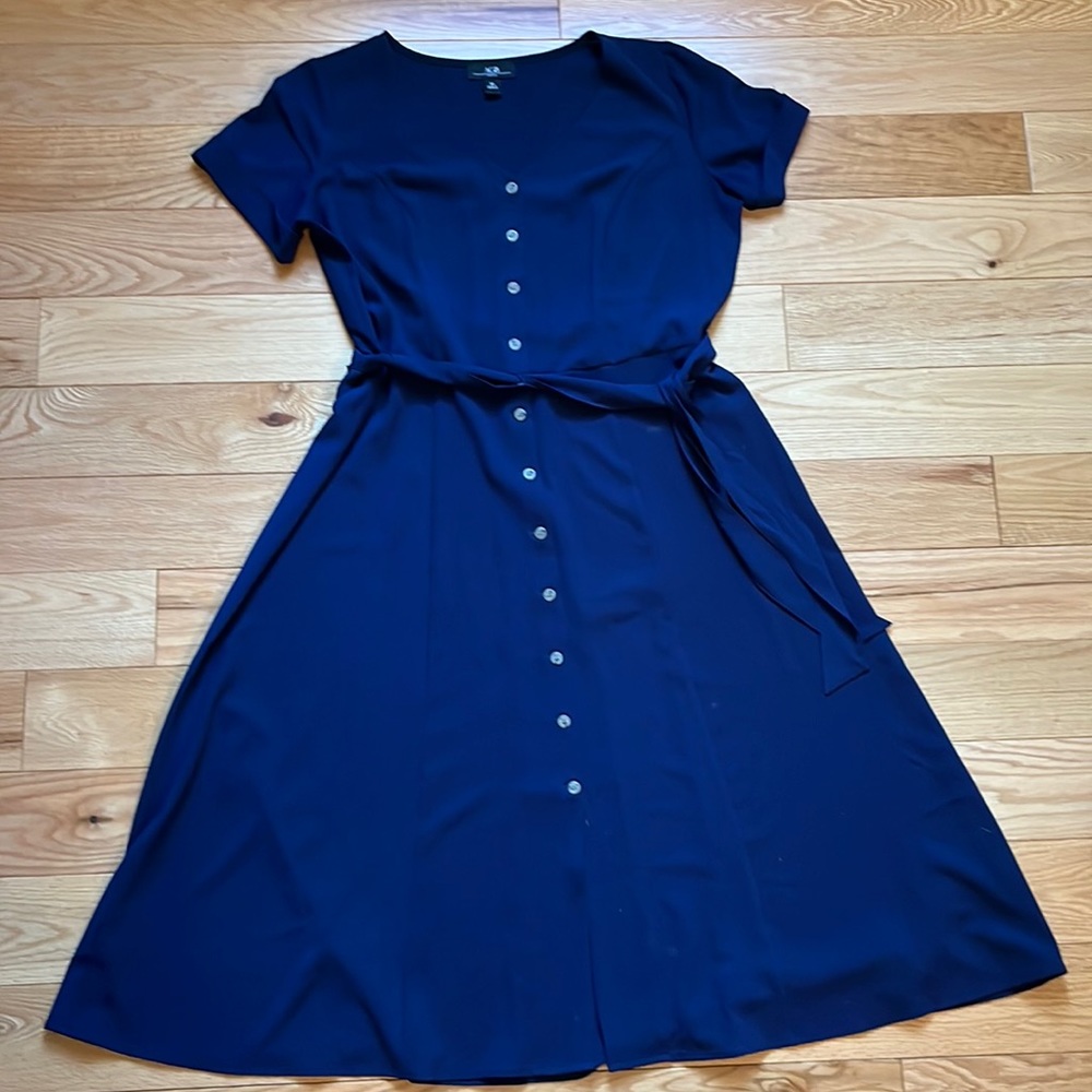 5 for $25 🛍️ AGB navy button down dress size 10